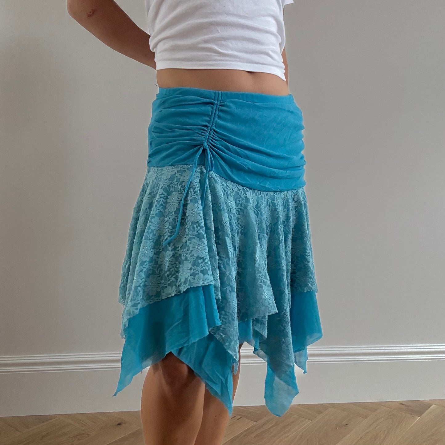 Blue handkerchief hem lace skirt