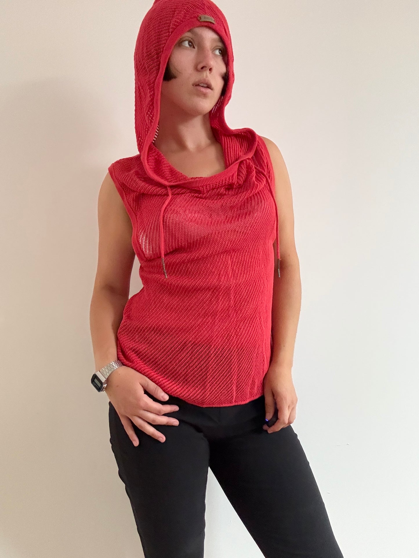 Red net sleeveless hoodie